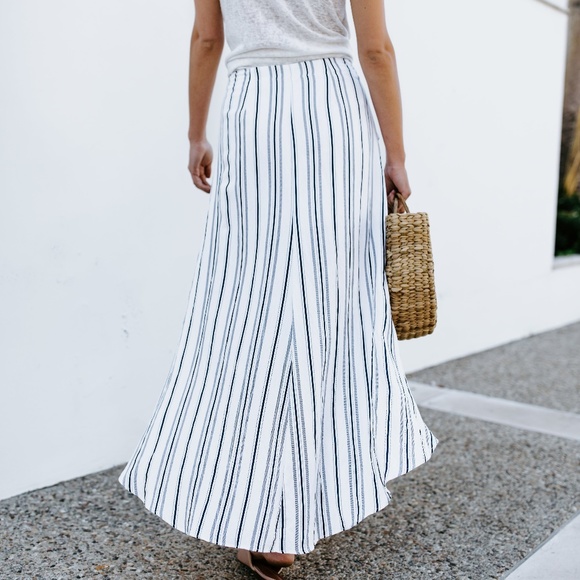 Button Striped Skirt - Picture 4 of 5